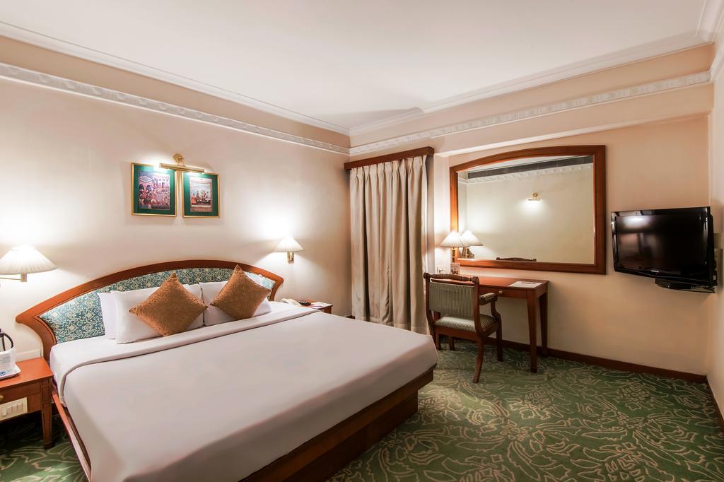Inder Residency Hotel Ahmedabad Exterior foto